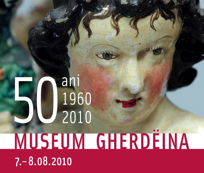 Dettaglio di un angelo con candelabro, collezione Museum Gherdëina „Johann Senone Vastle“, XIX sec. Dettaglio di un angelo con candelabro, collezione Museum Gherdëina „Johann Senone Vastle“, XIX sec.